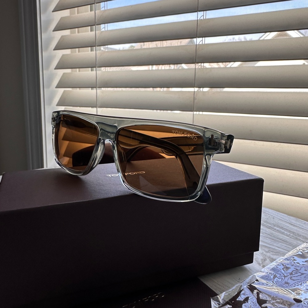 Tom Ford Sunglasses - Picture 3 of 11